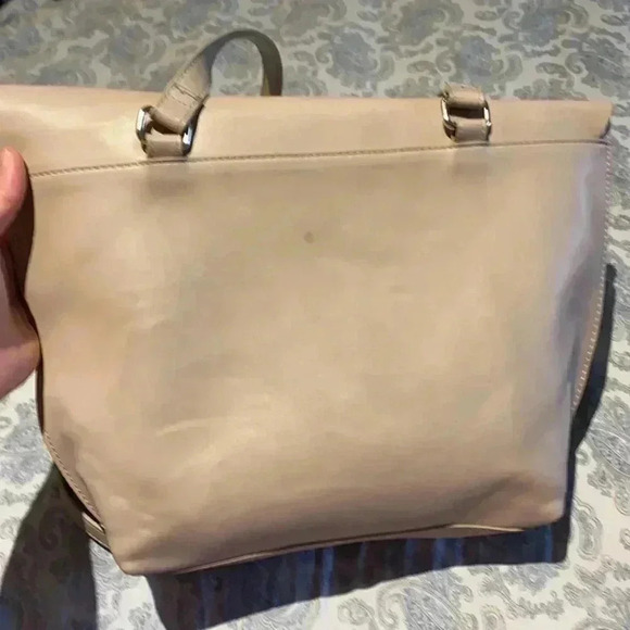 Roots crossbody - Picture 3 of 7